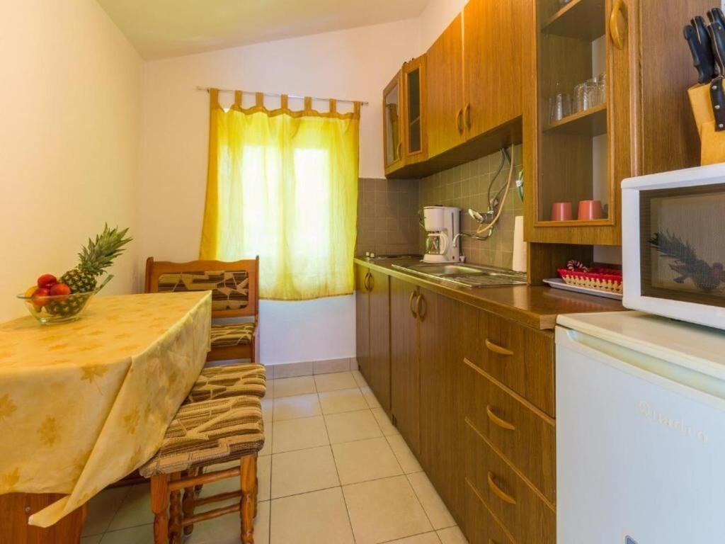 Apartments Adrasteja Dramalj Exterior photo