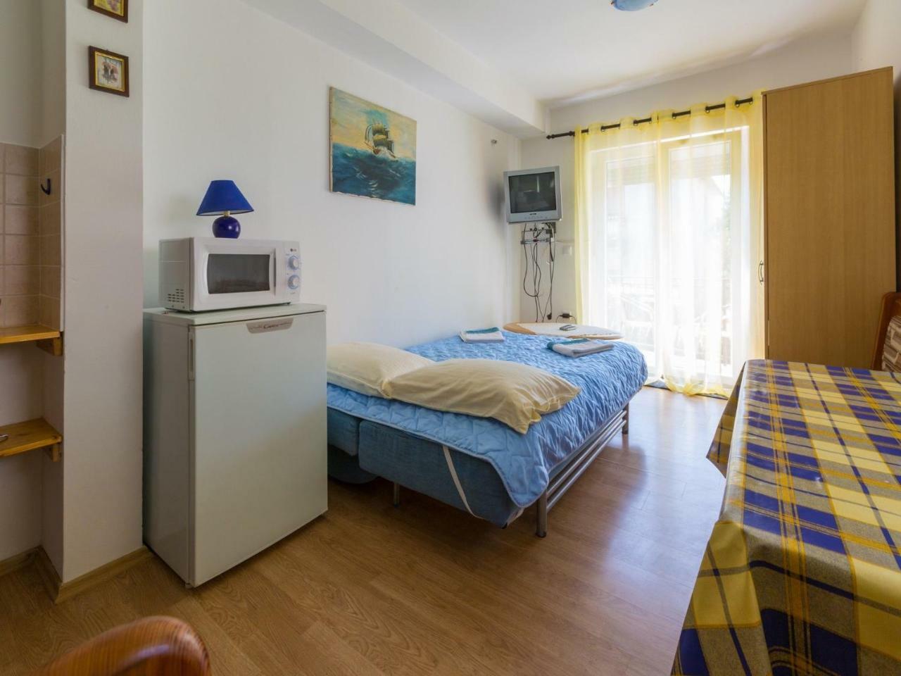 Apartments Adrasteja Dramalj Exterior photo