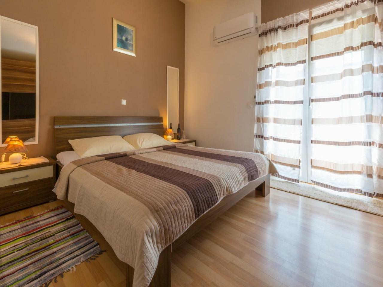 Apartments Adrasteja Dramalj Exterior photo