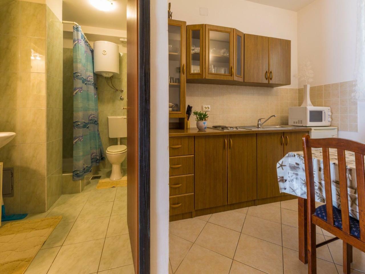 Apartments Adrasteja Dramalj Exterior photo