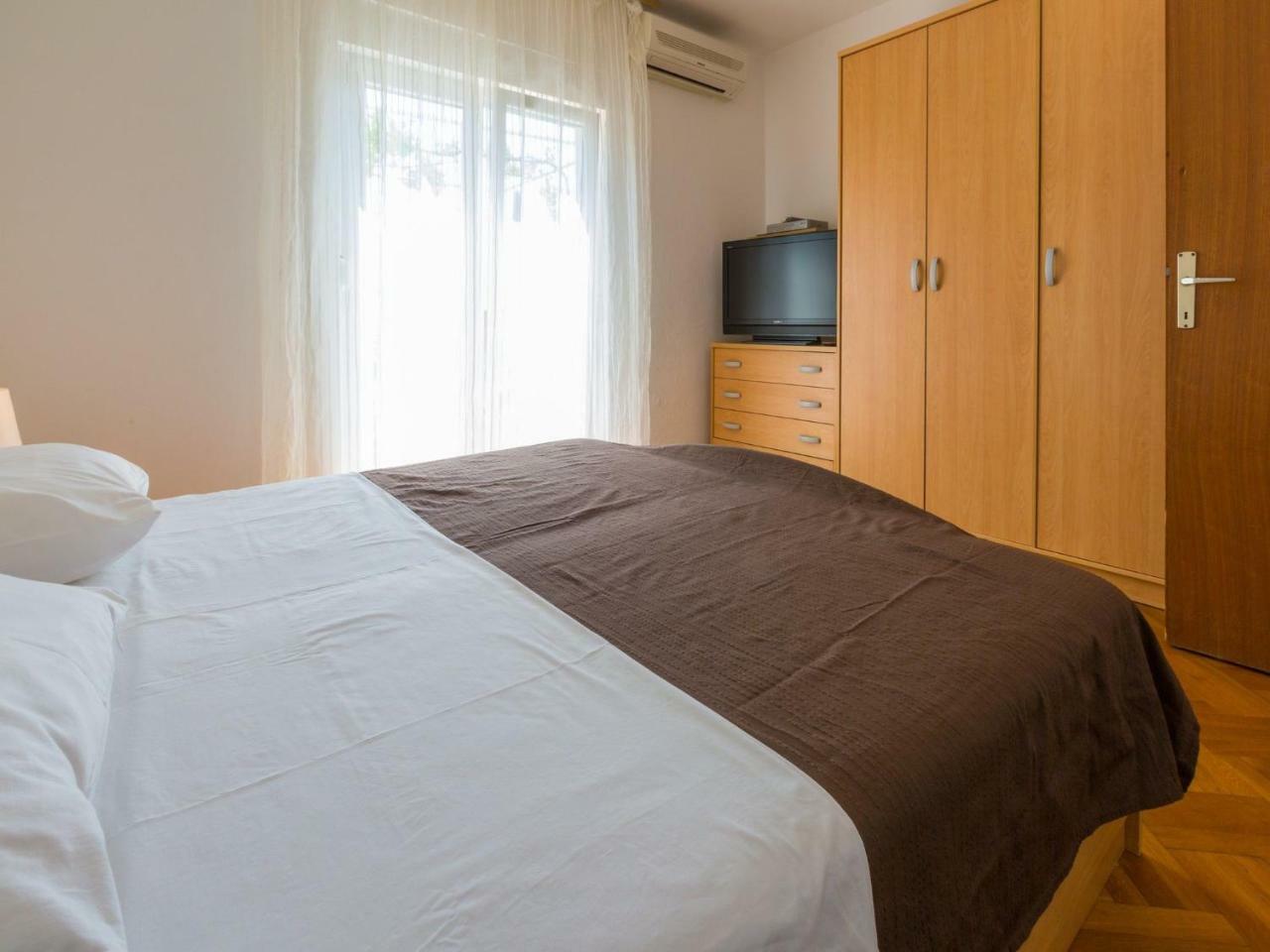 Apartments Adrasteja Dramalj Exterior photo
